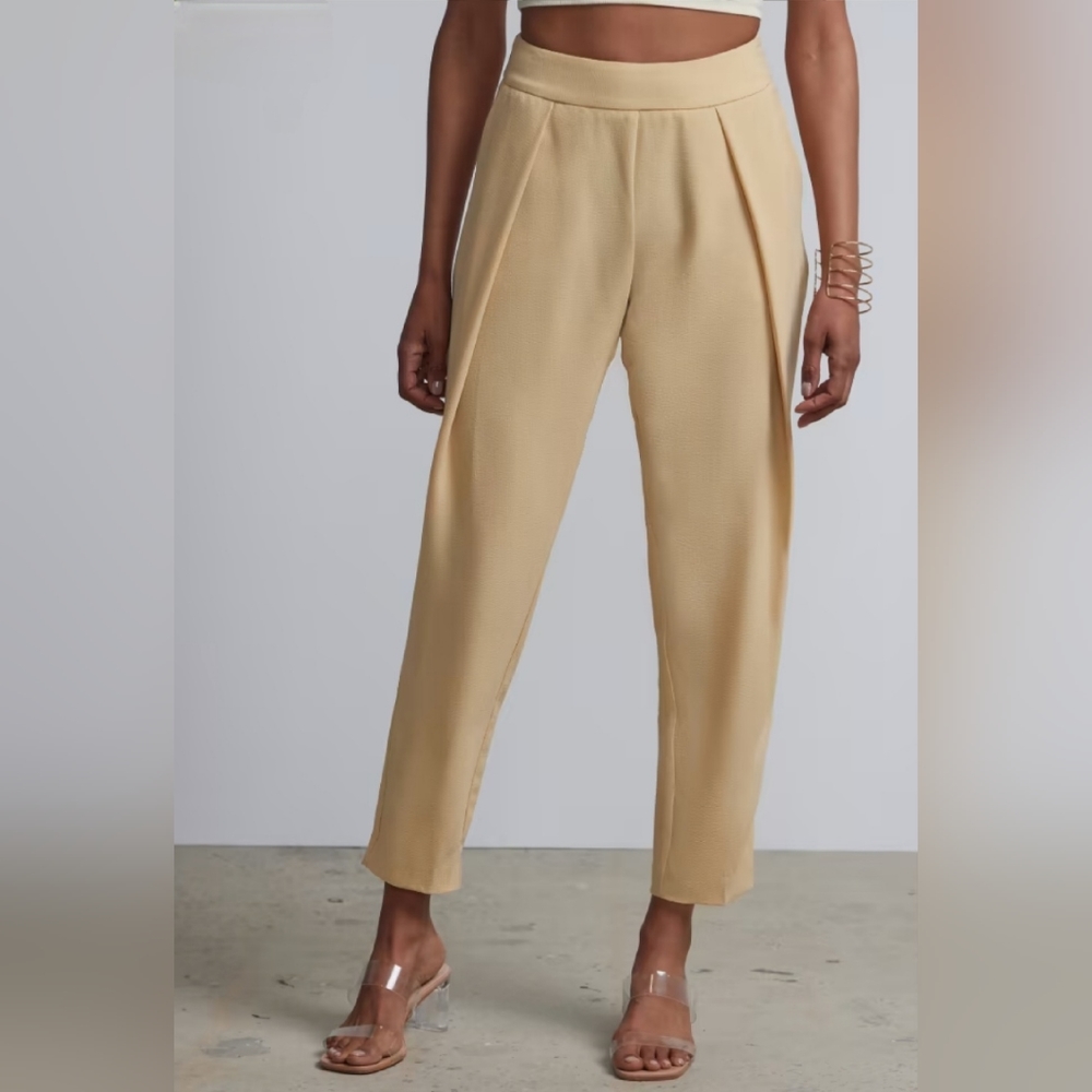 Mid-Rise Belted Crepe Ankle Pant